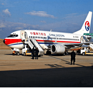 琼海博鳌机场空运航空快运业稳步发展的原因是什么？